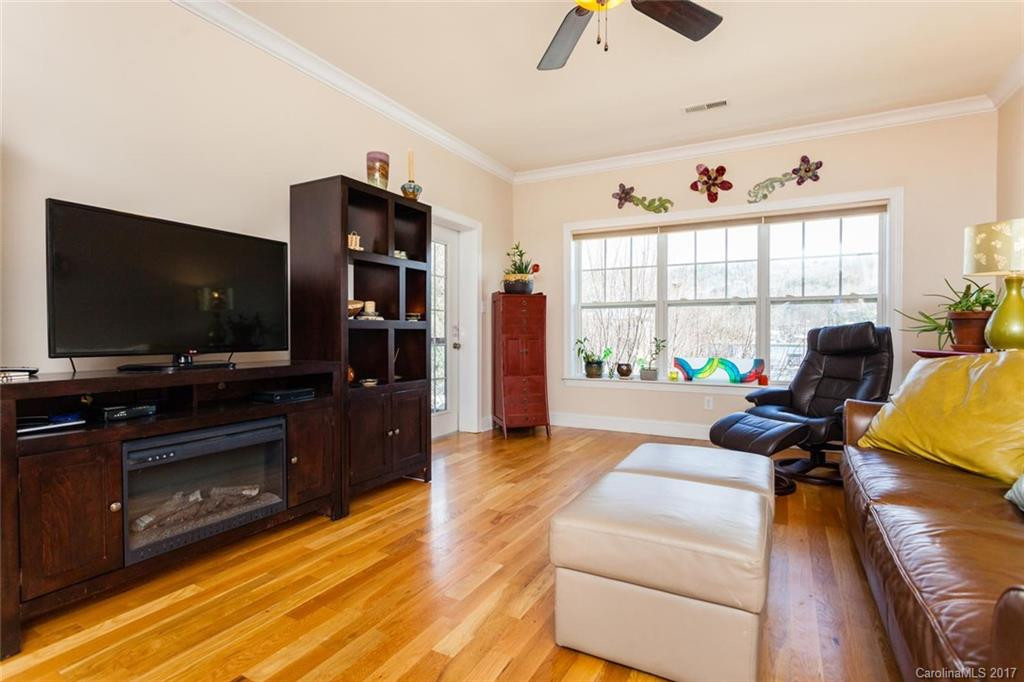 175 Lexington Avenue #C305 - Photo 4