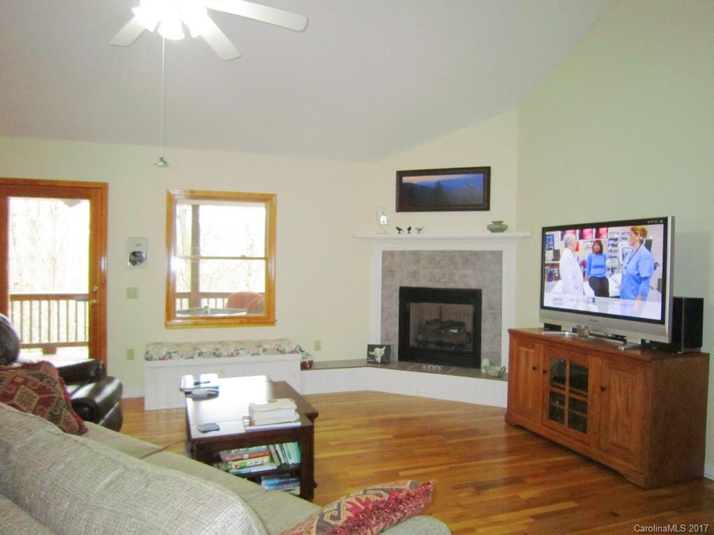 111 Ginger Lane - Photo 2