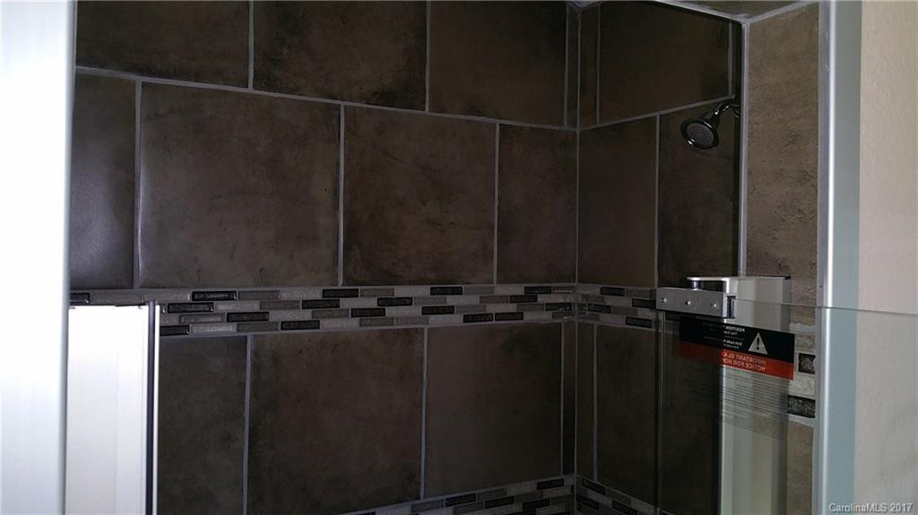 102 Virginia Avenue - Photo 13