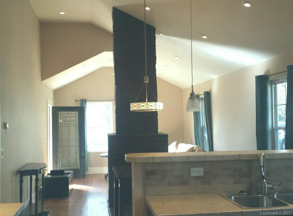 102 Virginia Avenue - Photo 6
