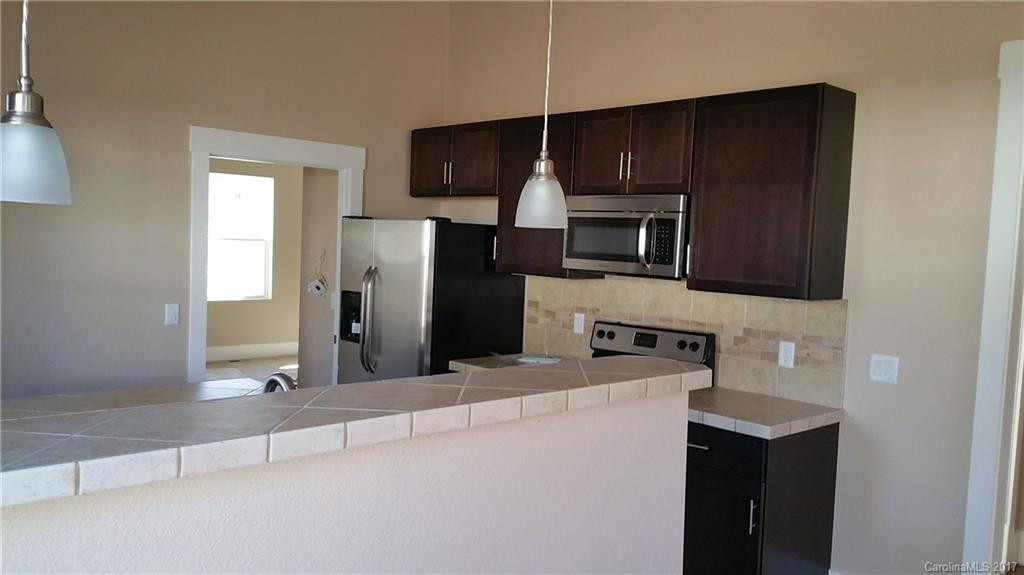 102 Virginia Avenue - Photo 8