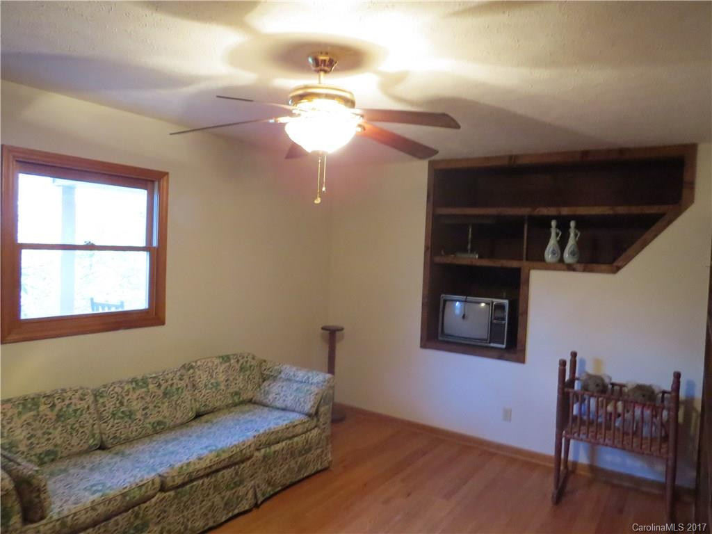 93 Windover Drive - Photo 7