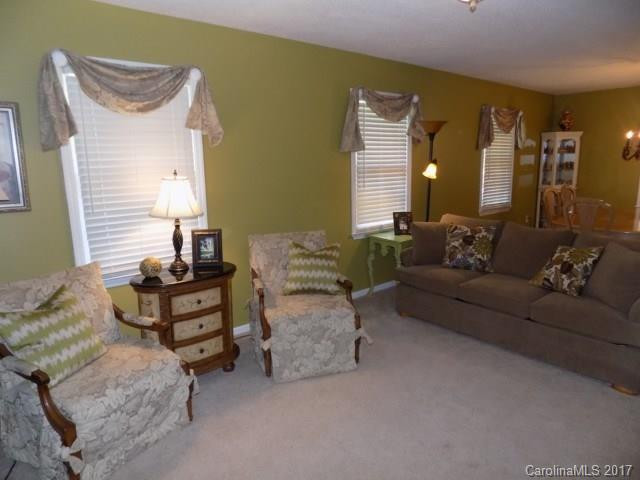 191 Greenbriar Drive - Photo 4
