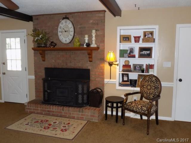 191 Greenbriar Drive - Photo 5