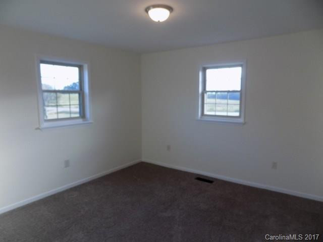 324 Mccraw Road - Photo 15