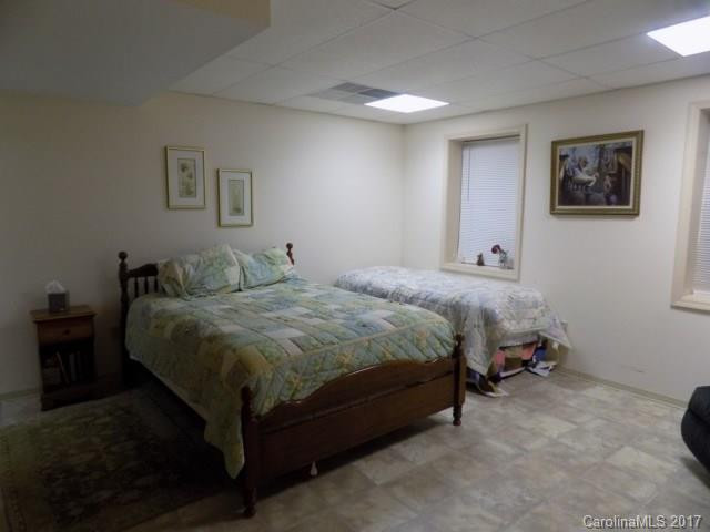 196 Huntley Road - Photo 18