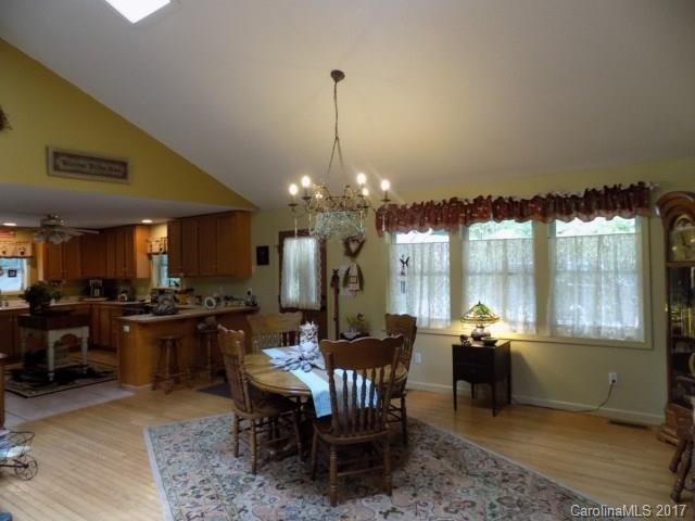 196 Huntley Road - Photo 4