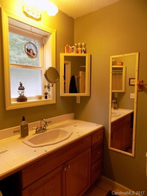 196 Huntley Road - Photo 8