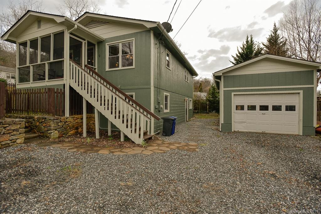 9 Oakland Street