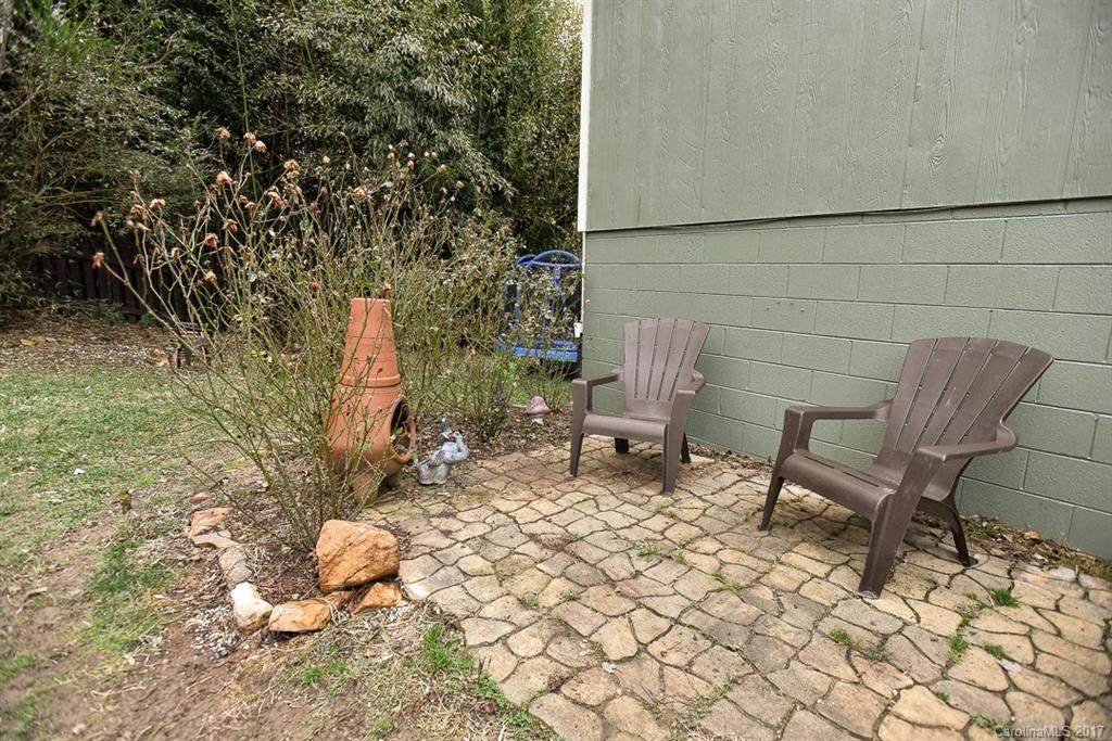 9 Oakland Street - Photo 15