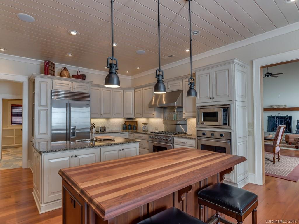 305 Kincaid Drive - Photo 4