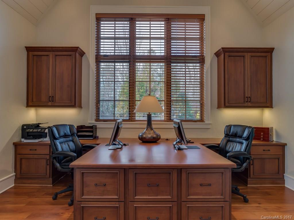 305 Kincaid Drive - Photo 8