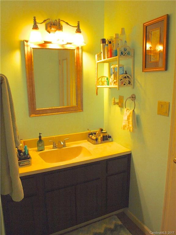 29 Knoll Ridge Drive #8 - Photo 12