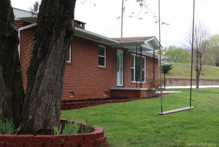 4461 Old Hendersonville Highway