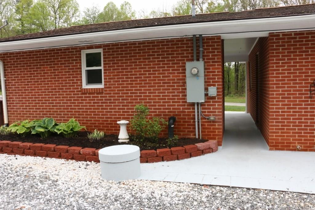 4461 Old Hendersonville Highway - Photo 8