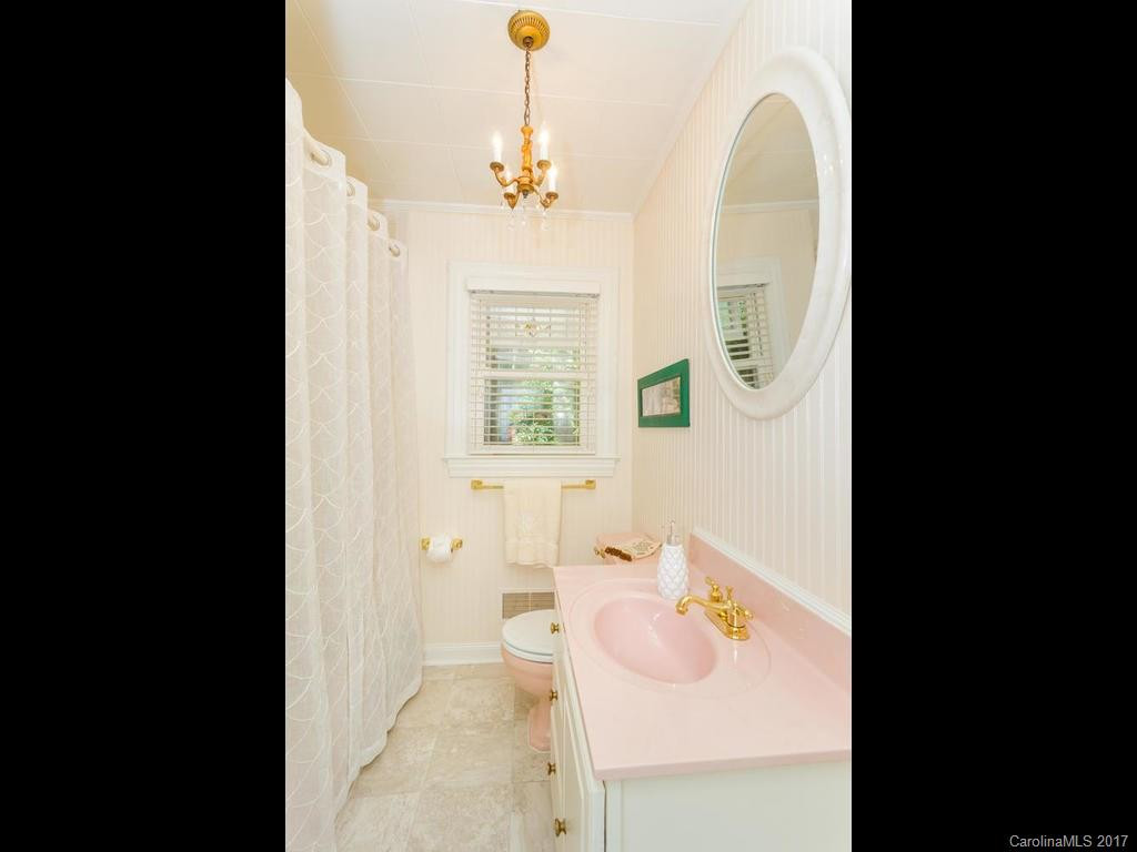 1041 Kanuga Road - Photo 18