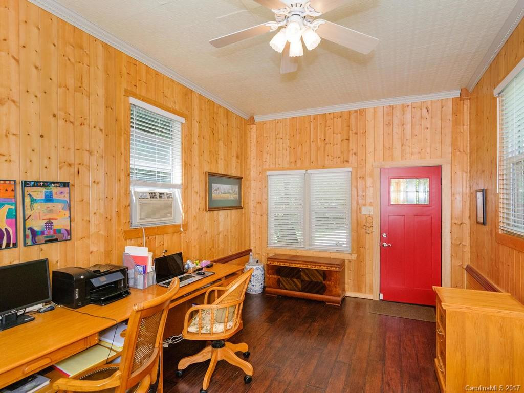 1041 Kanuga Road - Photo 19