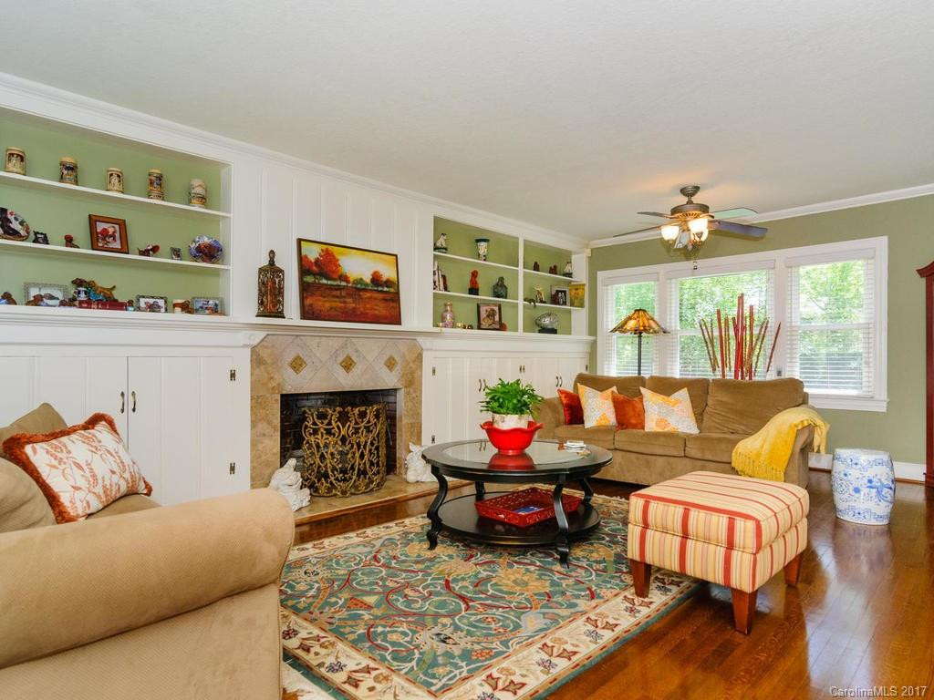 1041 Kanuga Road - Photo 6