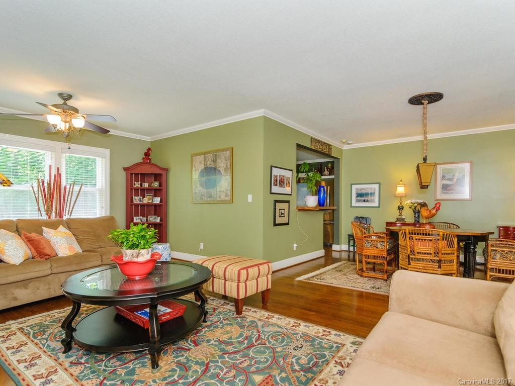 1041 Kanuga Road - Photo 8