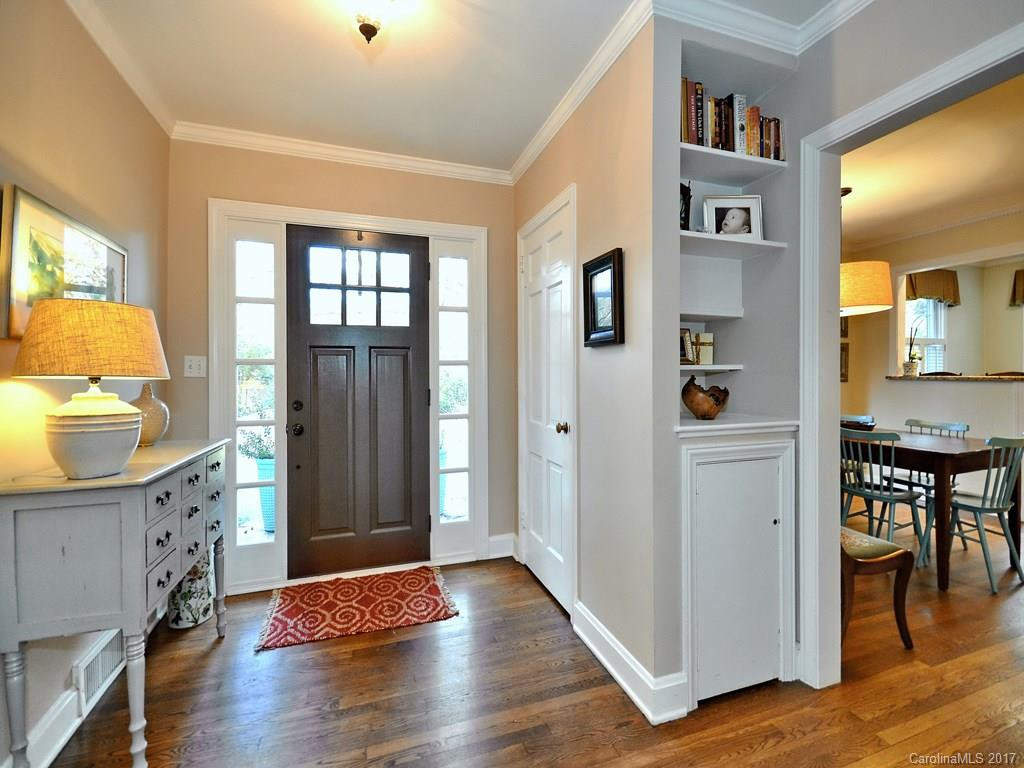 16 Hilltop Road - Photo 2