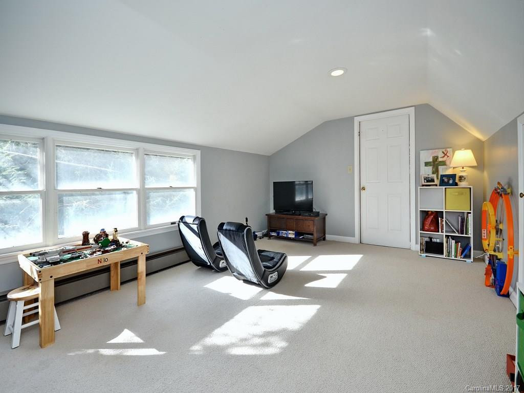16 Hilltop Road - Photo 16