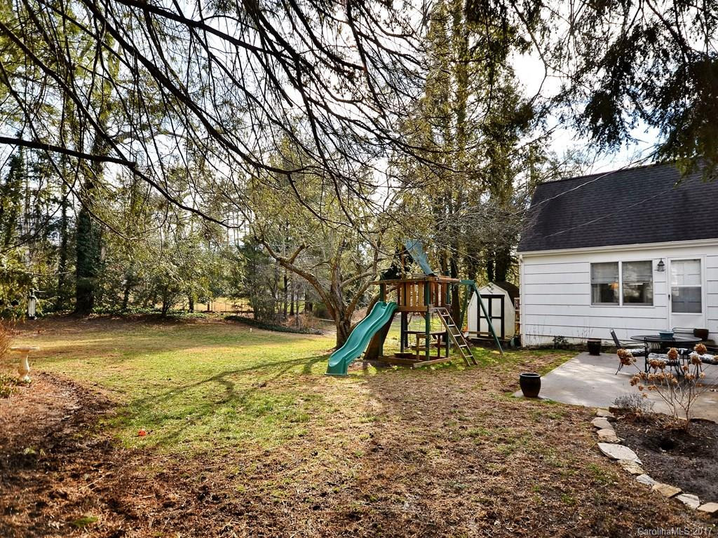 16 Hilltop Road - Photo 18