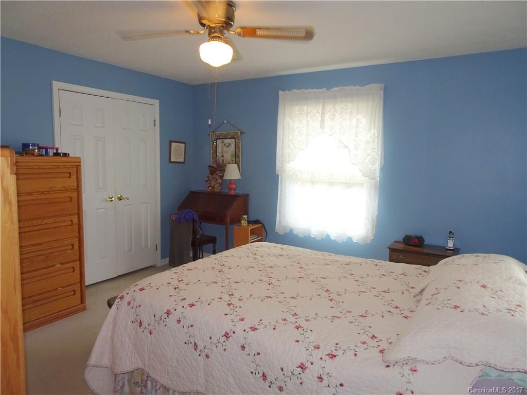 92 Beech Glen Drive - Photo 11