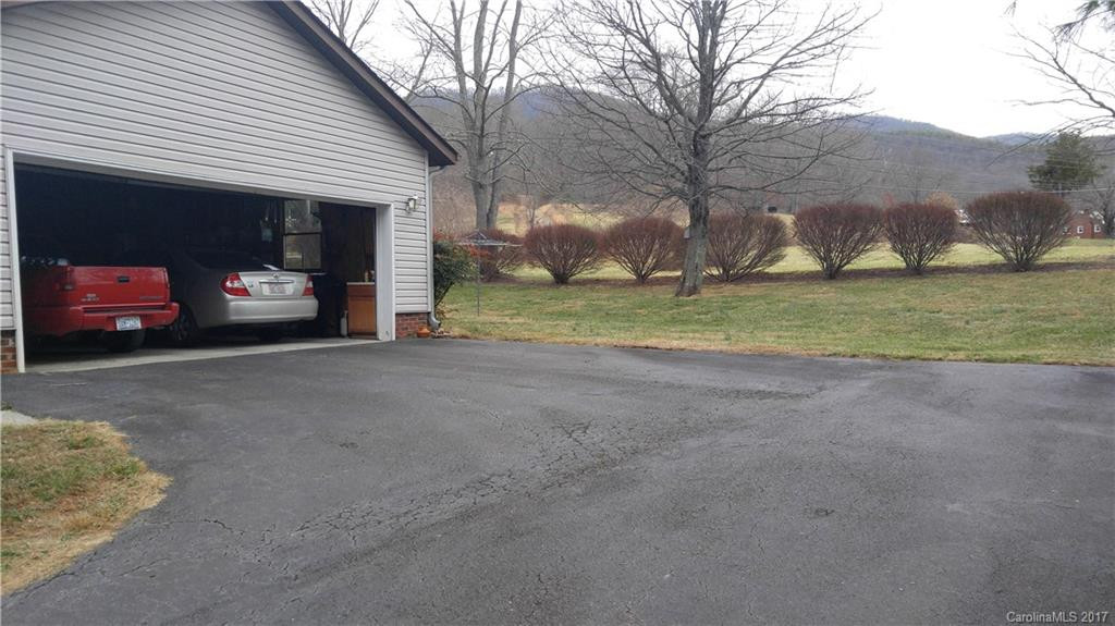 92 Beech Glen Drive - Photo 14