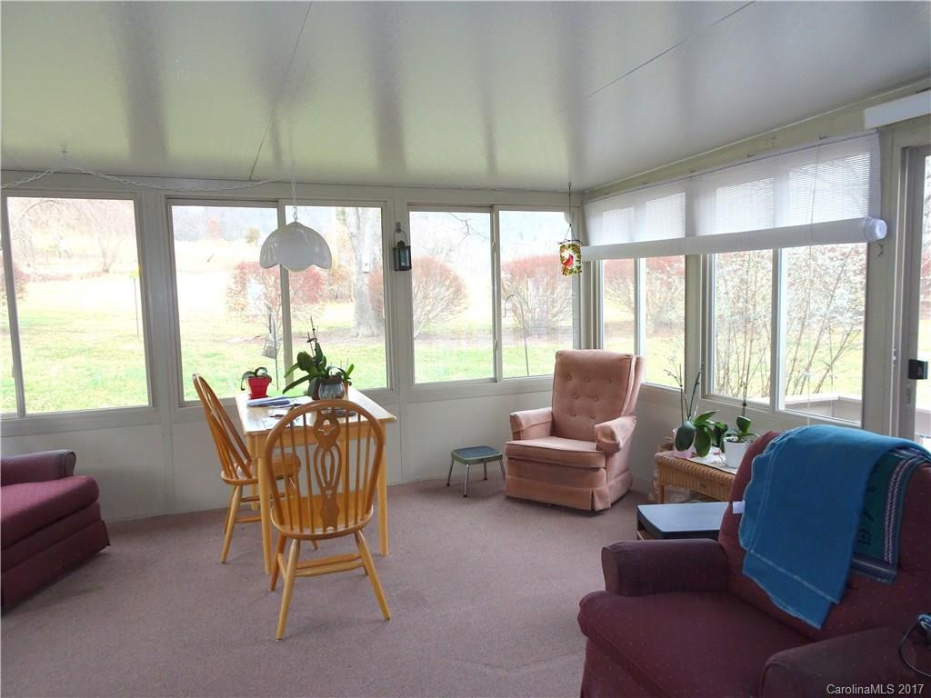 92 Beech Glen Drive - Photo 7