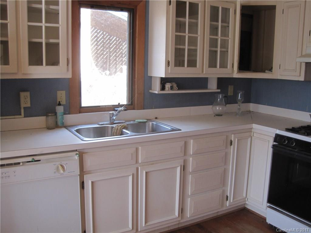 311 Hickory Hill Road - Photo 9
