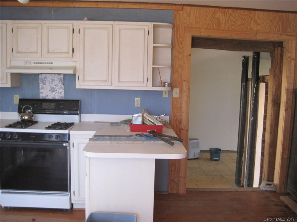 311 Hickory Hill Road - Photo 10