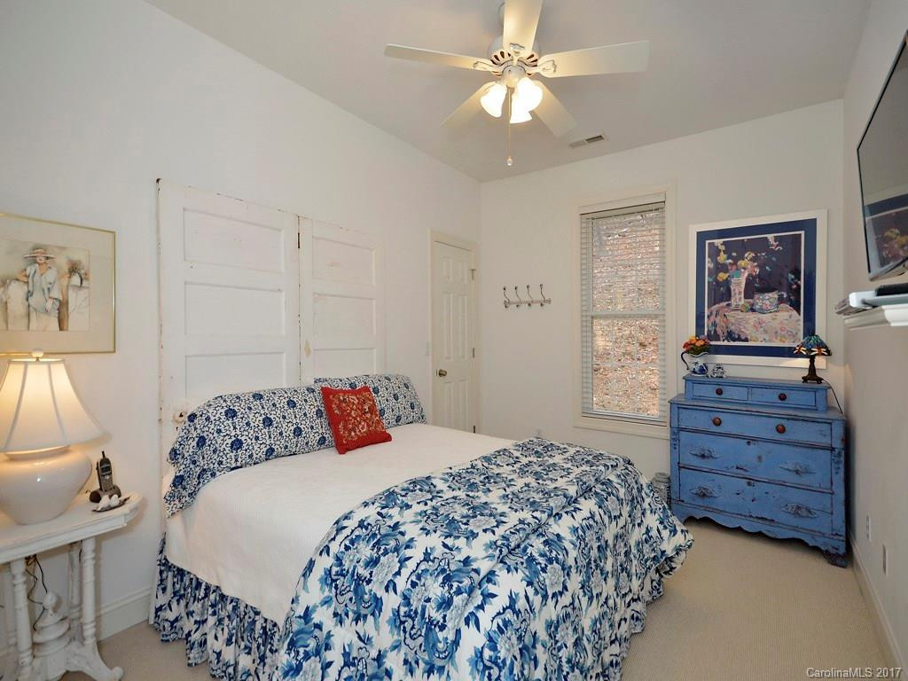 52 Cumbres Drive - Photo 18