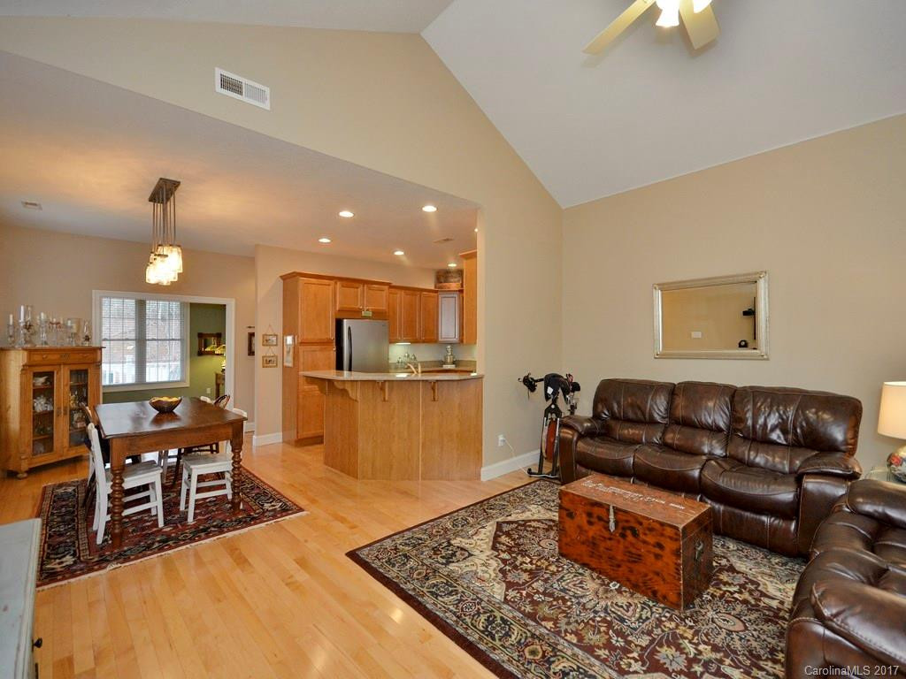 52 Cumbres Drive - Photo 8