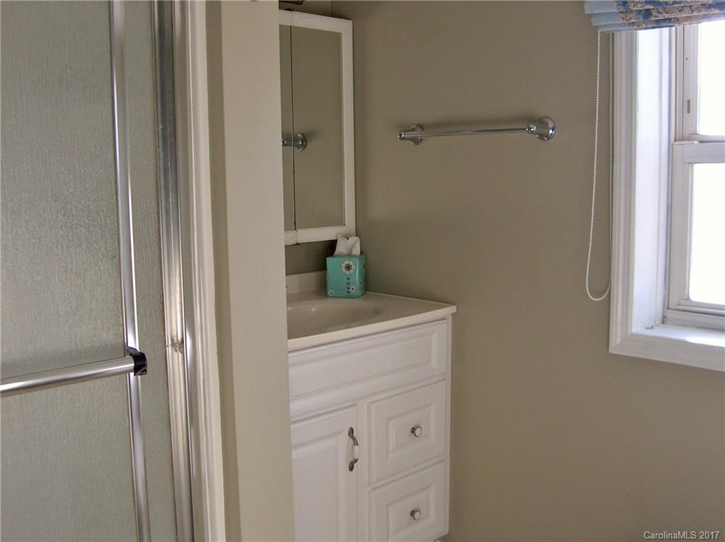 212 Hillcrest Street - Photo 19