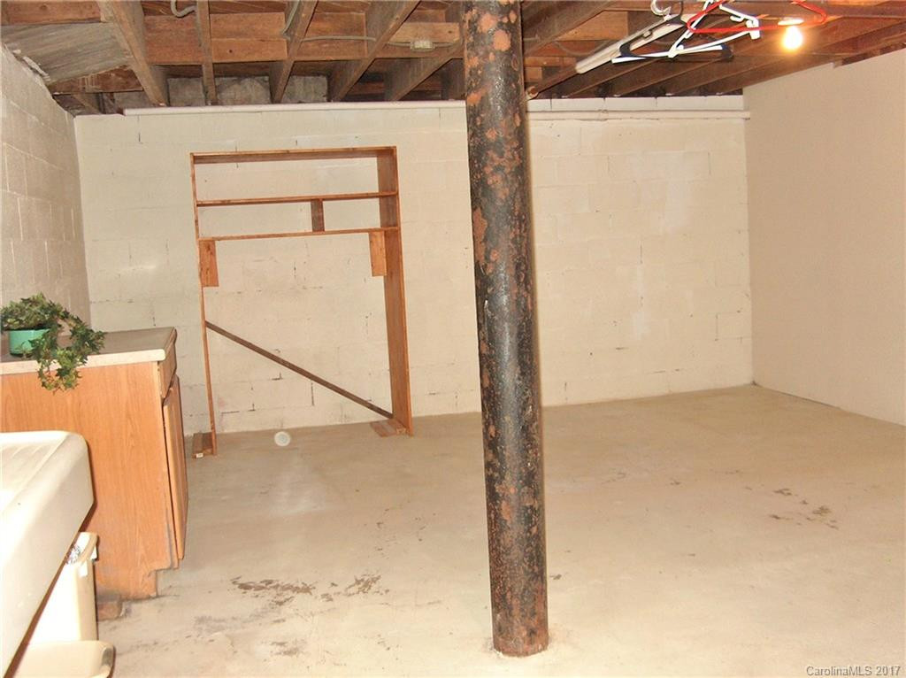 212 Hillcrest Street - Photo 20