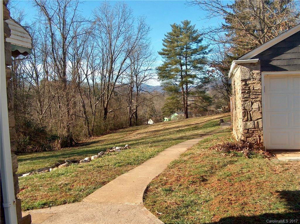 212 Hillcrest Street - Photo 3