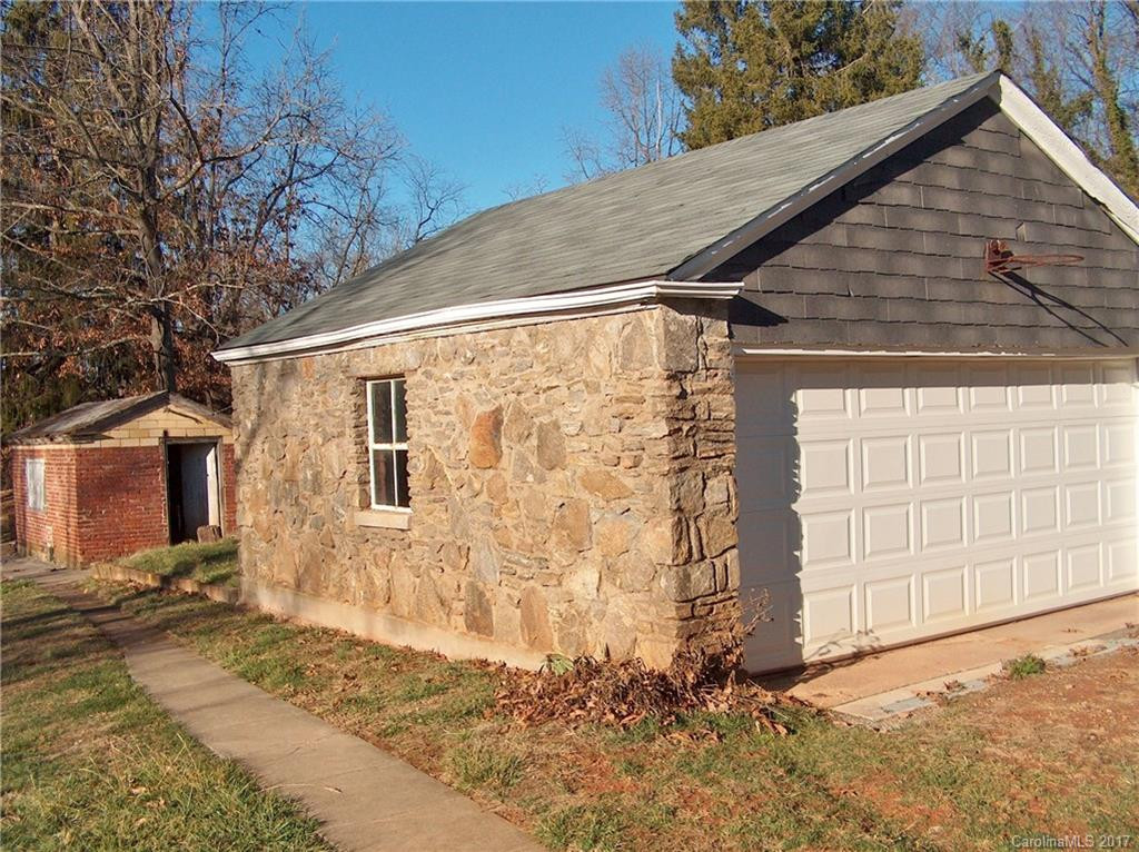 212 Hillcrest Street - Photo 4