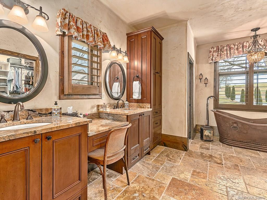 141 Majestic View Court - Photo 13