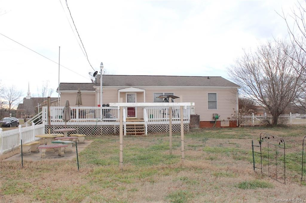 124 Hall Street - Photo 3