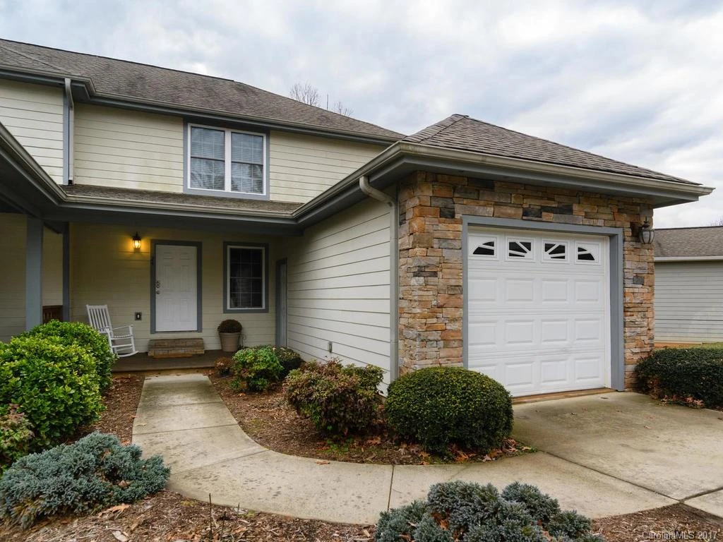 24 Aberdeen Drive #24