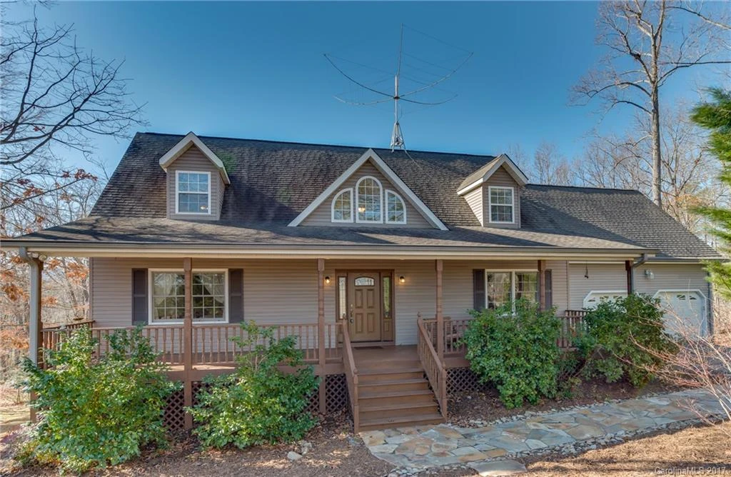 640 Laurel Heights Lane