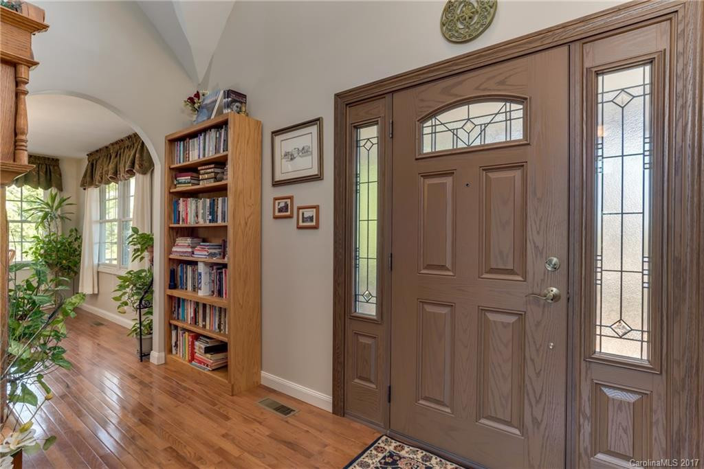 640 Laurel Heights Lane - Photo 3