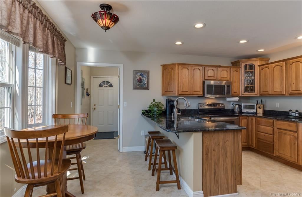 640 Laurel Heights Lane - Photo 6