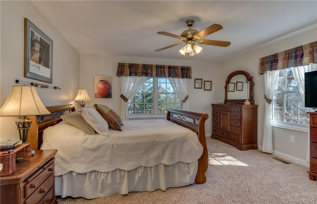 640 Laurel Heights Lane - Photo 10