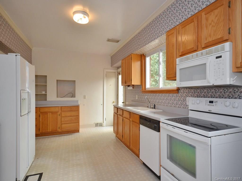 110 Fairfax Avenue - Photo 4