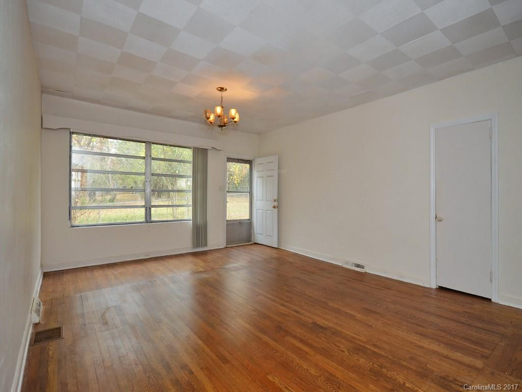 110 Fairfax Avenue - Photo 6