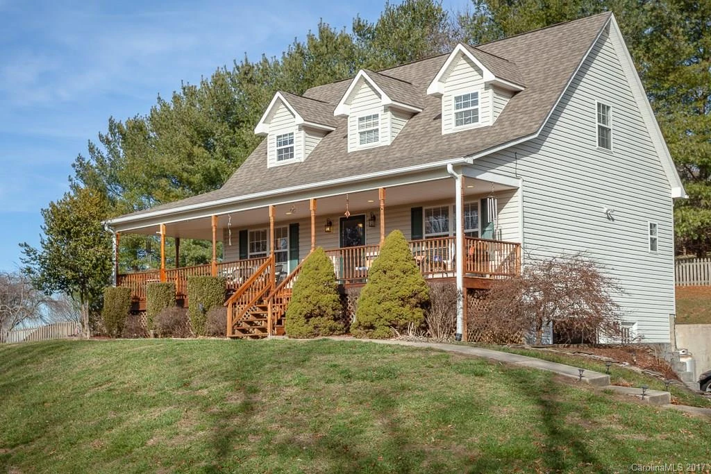 70 Knollview Drive #10