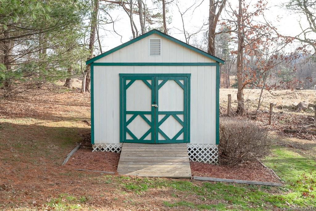 70 Knollview Drive #10 - Photo 23