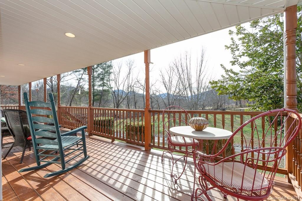 70 Knollview Drive #10 - Photo 4