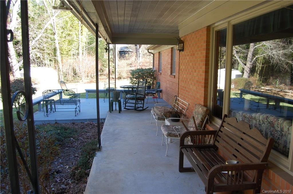 1111 Bowman Road - Photo 16